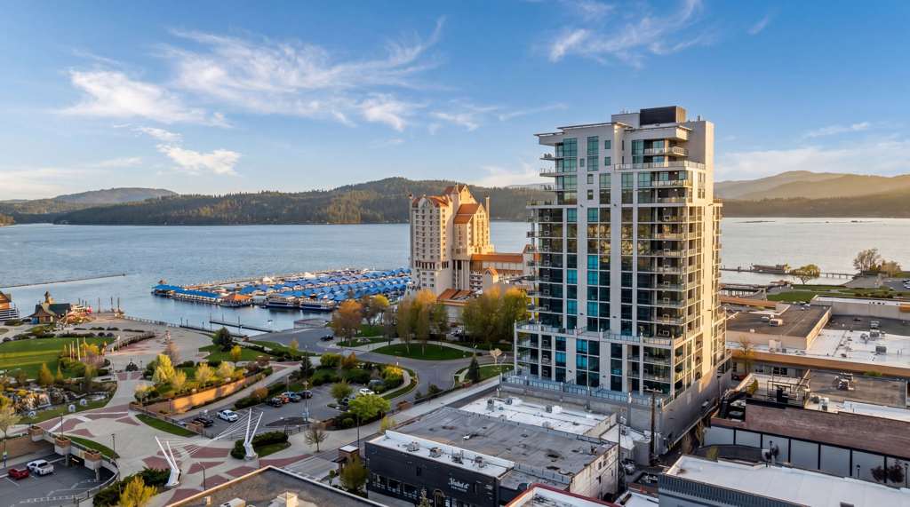 Downtown Coeur d’Alene on the lake
